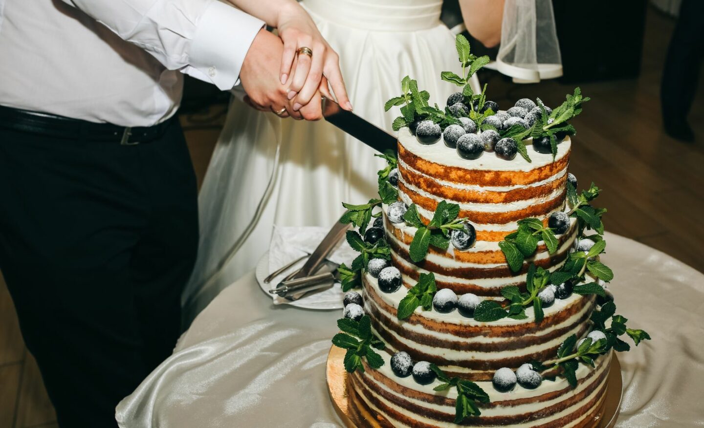 albe-editions-mariages-wedding-playlist-musiques-mariage-gâteau-weddingcake