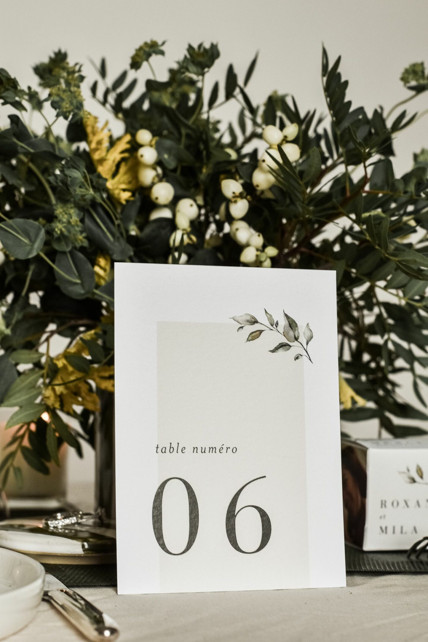 ALBE Editions - Décoration : Une table de mariage végétale et estivale