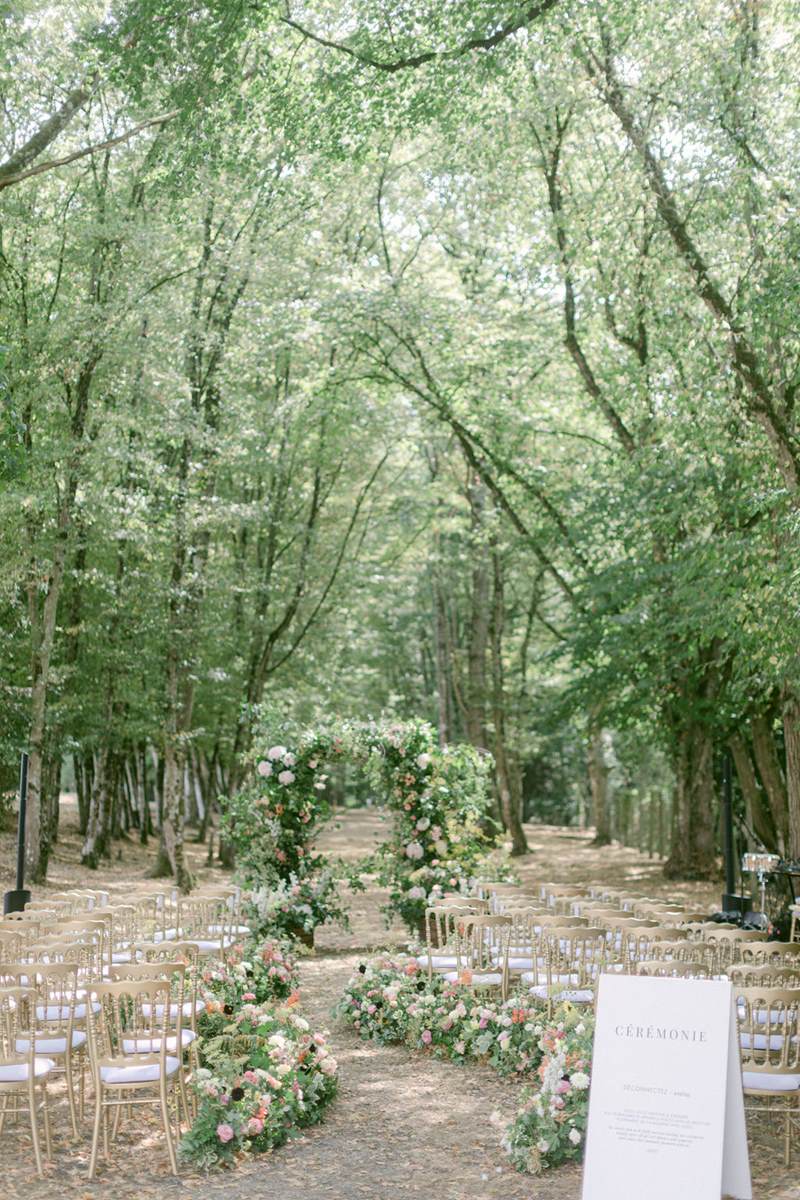 Albe Editions mariage et wedding - Vrai mariage Emily & Jordan - mariage romantique fleuris