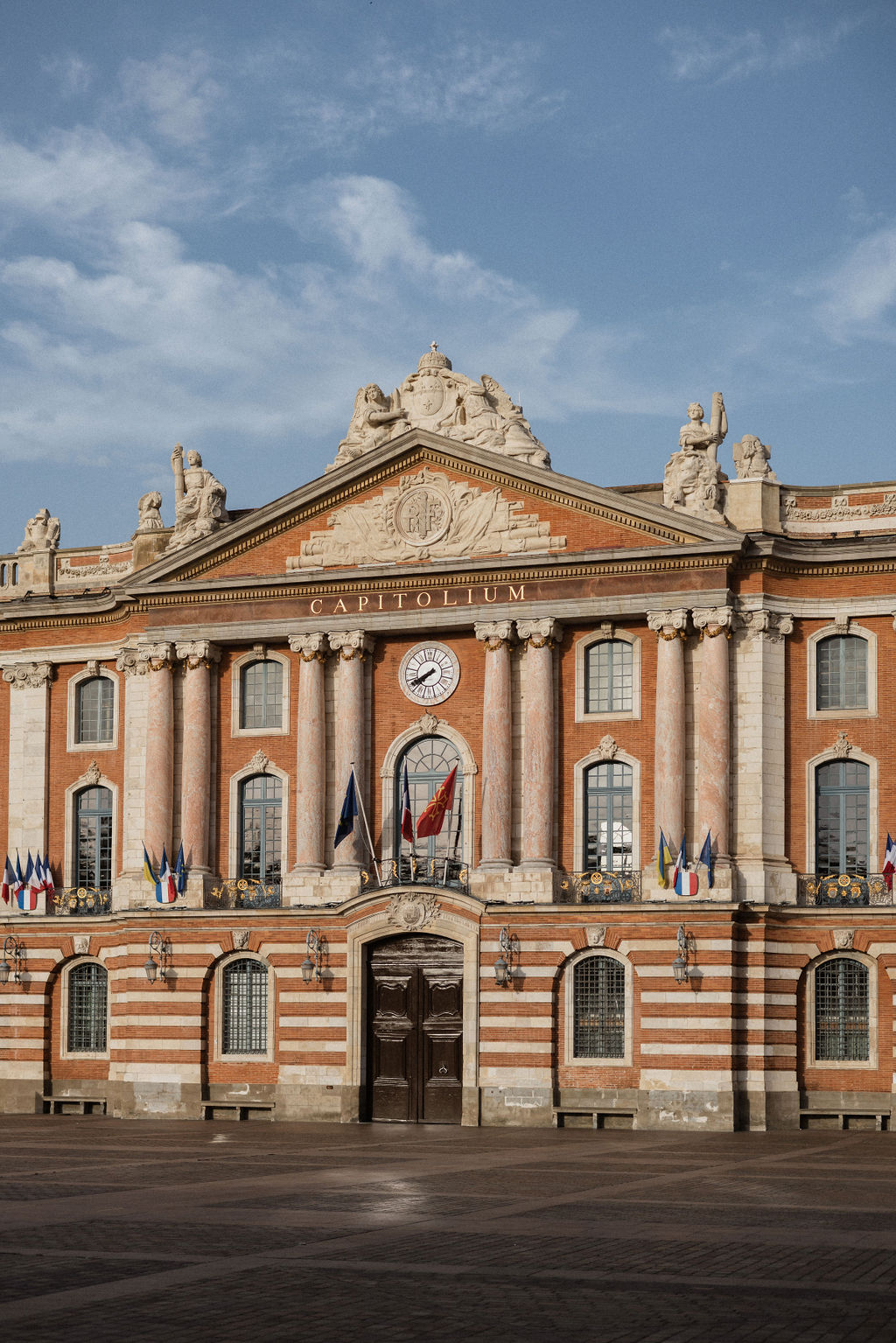 Inspiration : Romance dans la ville Rose - Un mariage à Toulouse