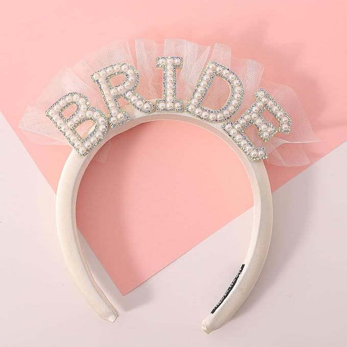 Idée cadeau pour la mariée EVJF : couronne BRIDE avec des perles