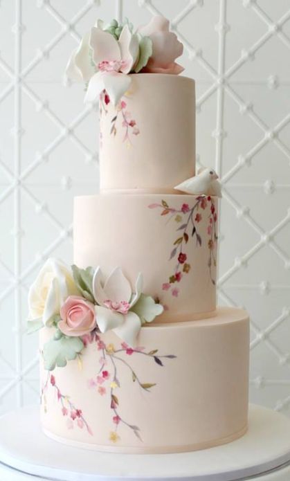 Le Wedding Magazine - ©Faye Cahill Cake Design