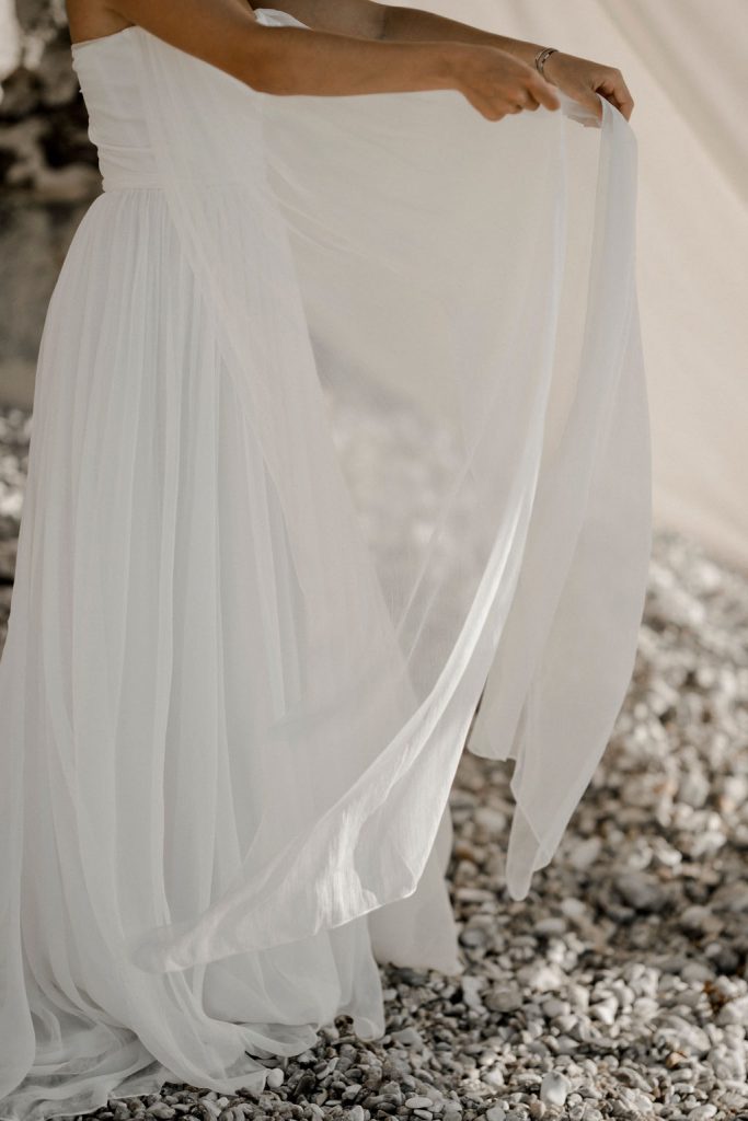 Robe de mariée bustier pour se marier à la mer