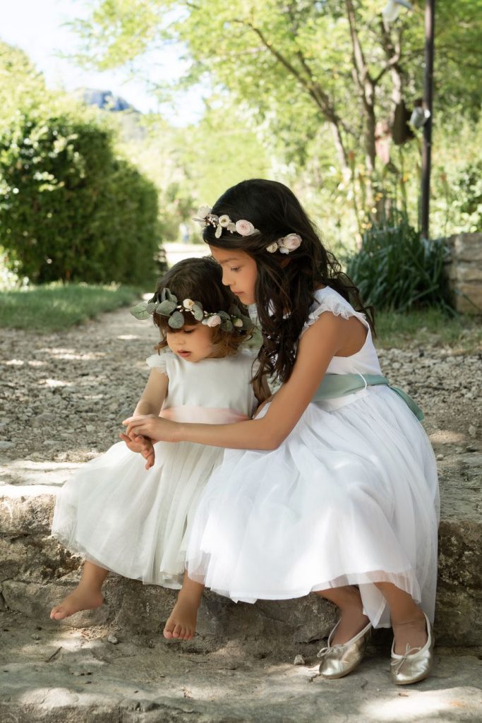 Robes blanches de cortège de mariage pour petite fille