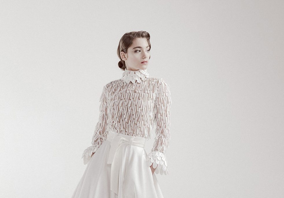 20 robes de mariée avec un col montant - Albe Editions - ORGANISER SON