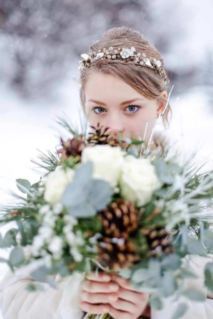 Bouquet de la mariée pour un mariage d'hiver