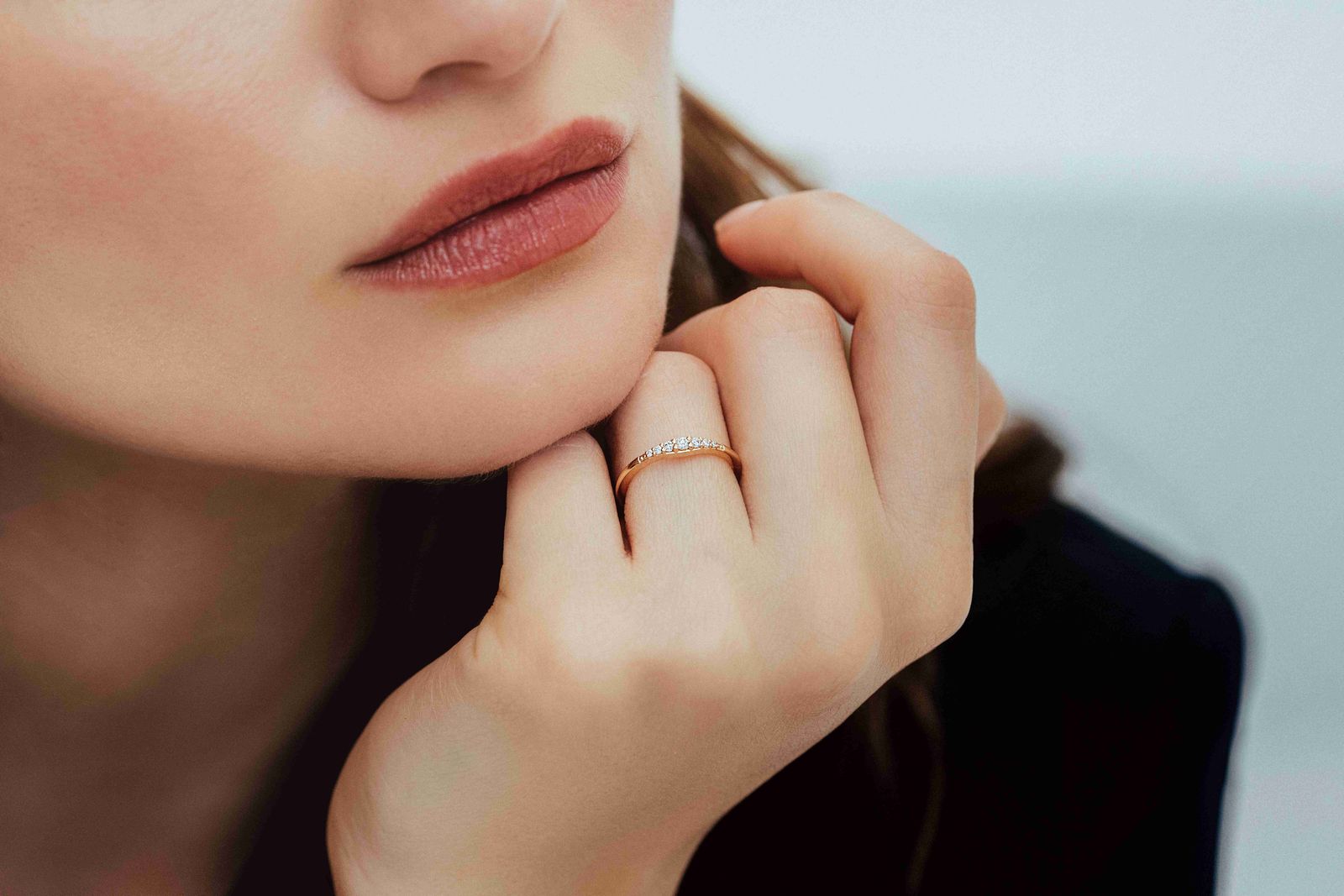 Mariage Bague De Fiancaille Et Alliance Assorties Mayuri Paris : Le luxe discret pour sa bague de fiançailles et ses