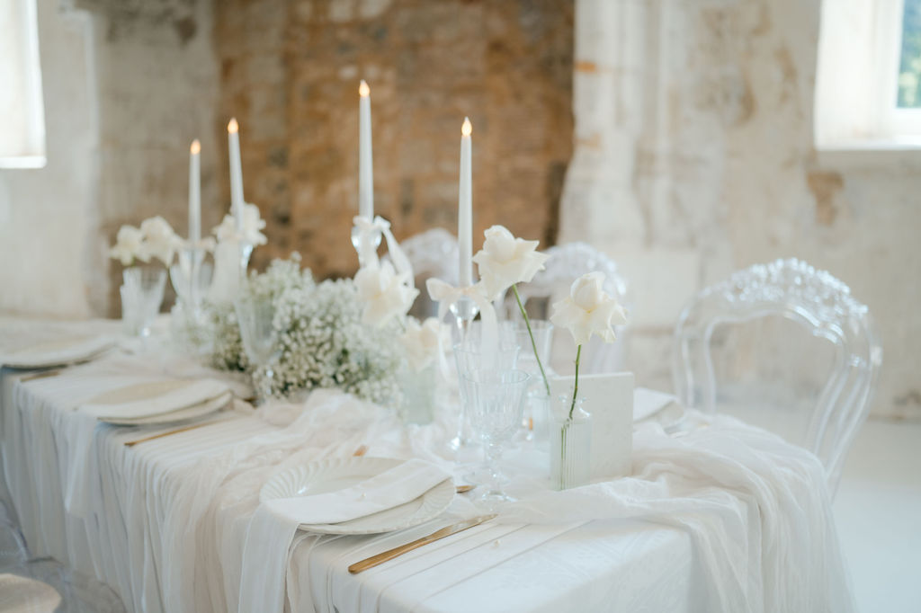 Inspiration : Blanc de Blancs - Mariage Abbaye du Valasse