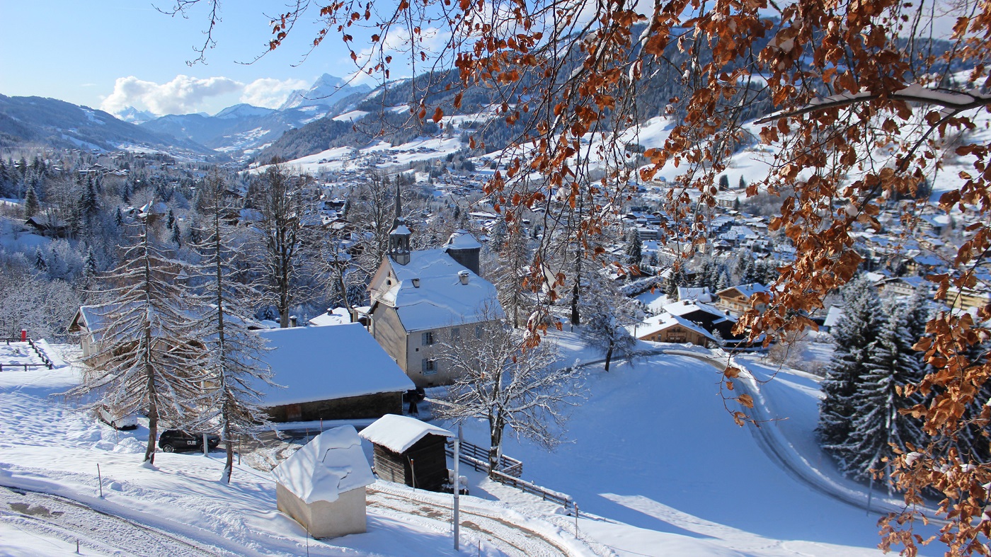 Une demande en mariage à la Emily in Paris au Four Seasons Megève