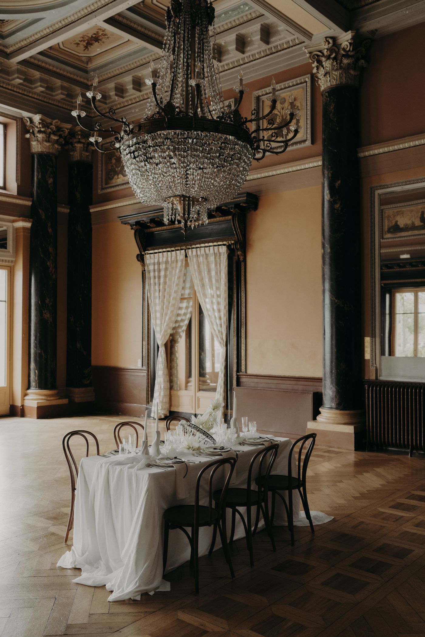 Inspiration : Old Money - Un mariage intime en Suisse