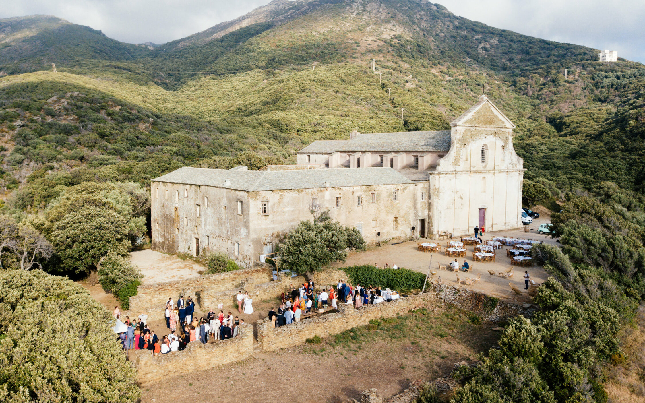 Couvent de l'Annunziata corse MARIAGE ALBE editions