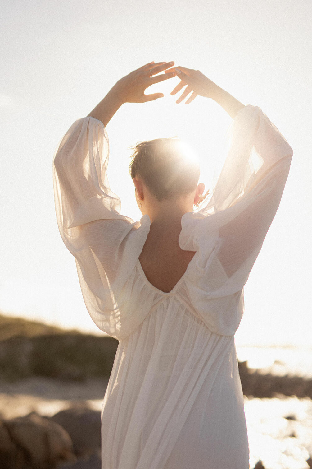 Inspiration : Brise Sauvage - Un mariage brut et épuré en bord de mer en Bretagne