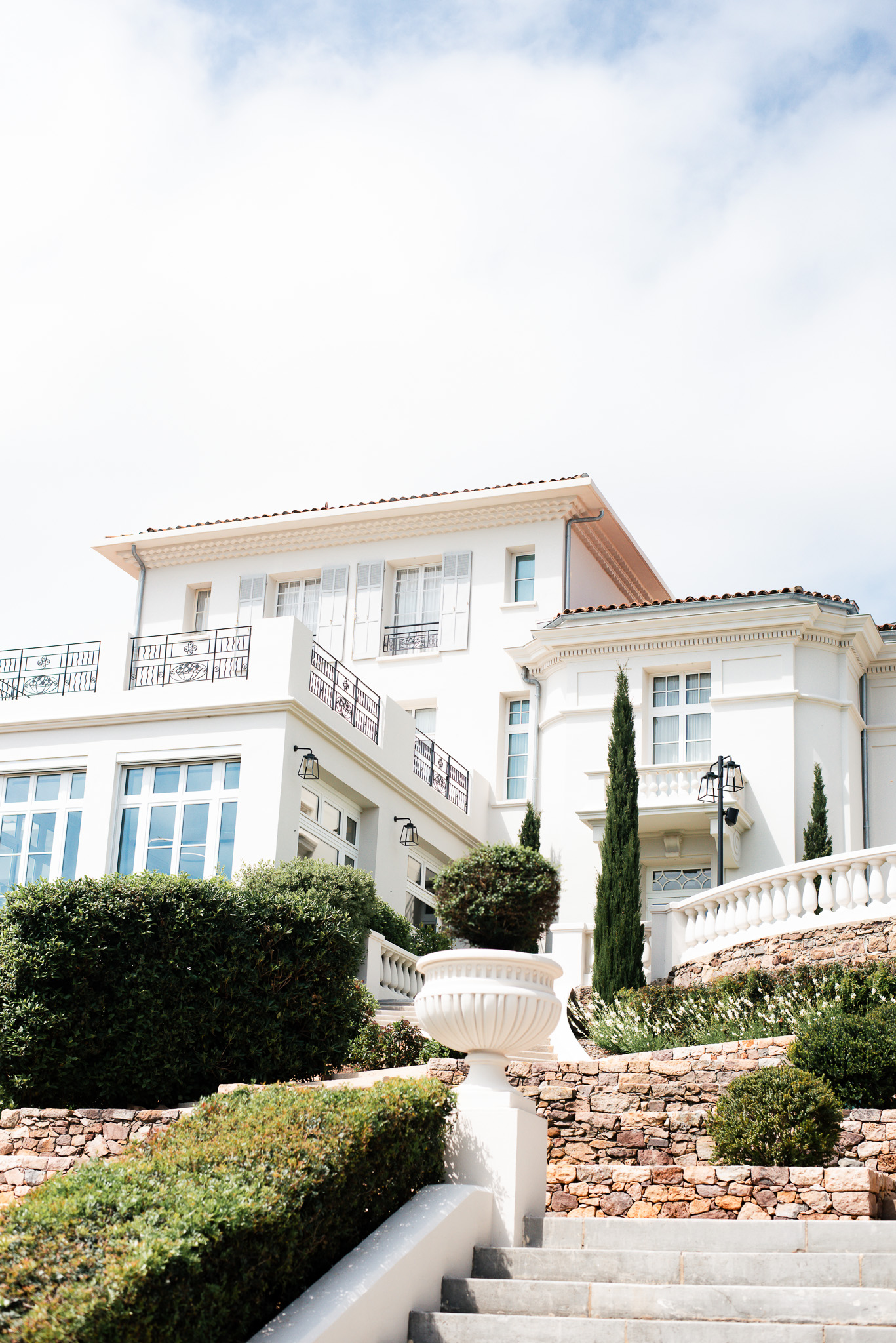 CASTEL BAY MARIAGE HYÈRES SALLE RÉCEPTION