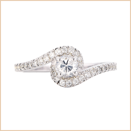 Bague de fiançailles tourbillon en or blanc et diamants Perrigot